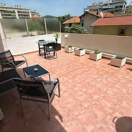 Appartement Beau 3 Pieces Proche Du Centre Et Des Plages Nice